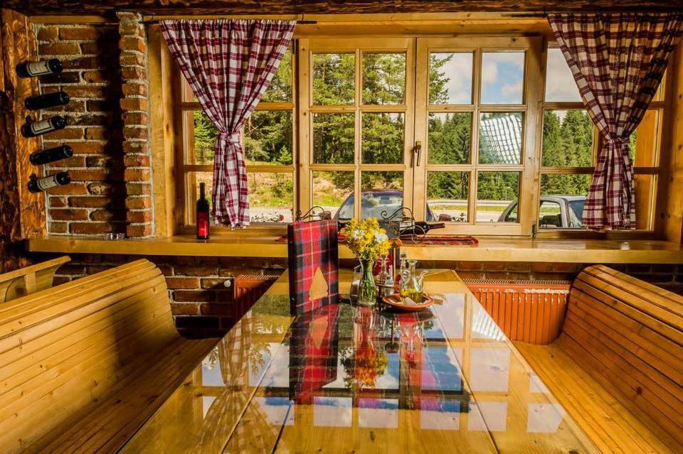 Hotel Enigma Zabljak  Luaran gambar