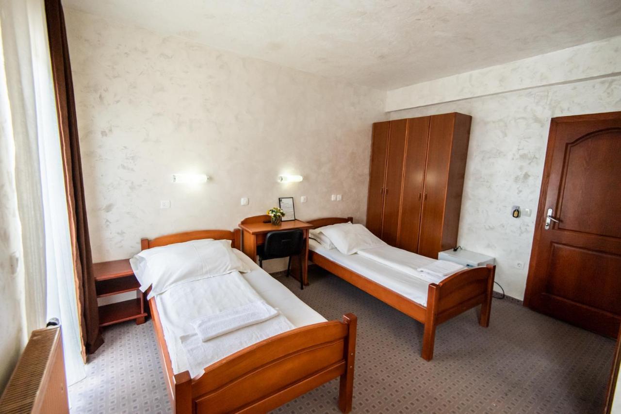 Hotel Enigma Zabljak  Luaran gambar