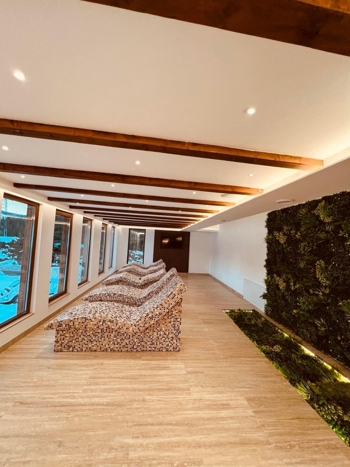 Hotel Enigma Zabljak  Luaran gambar